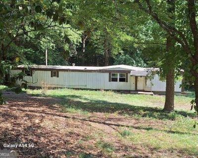 2 Bedroom 2BA 840 ft Mobile Home For Sale in Loganville, GA