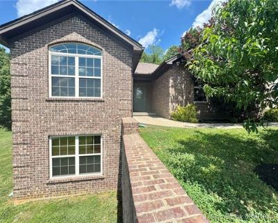 3 Bedroom 2BA 2123 ft Single Family Home For Sale in LANESVILLE, IN