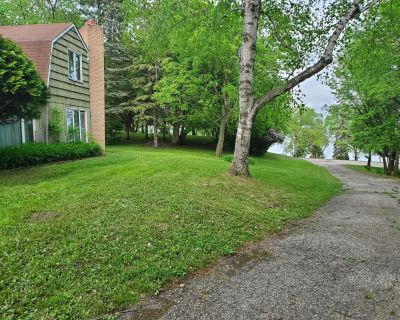3 Bedroom 2BA 1896 ft Single Family House For Sale in Spicer, MN