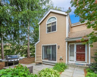 2 Bedroom 4BA 2214 ft Townhouse For Rent in Chappaqua, NY