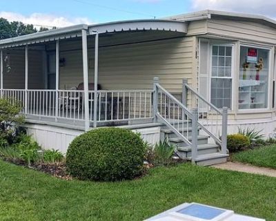 2 Bedroom 1BA 875 ft housing/for-sale/mobile-homes For Sale in Akron, OH