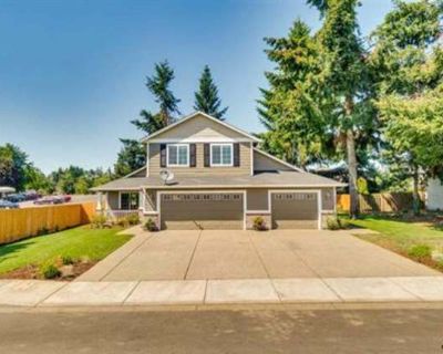 3 Bedroom 2.5BA 1500 ft Apartment For Rent in Sublimity, OR