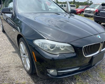 2011 BMW 5 Series 535i xDrive Sedan 4D