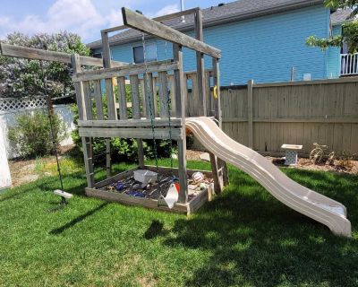 Outdoor playset