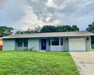 3 Bedroom 2BA 1113 ft House For Rent in Port Saint Lucie, FL