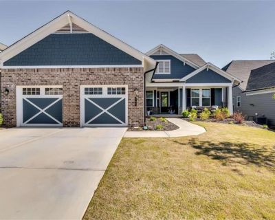 3 Bedroom 3BA 2744 ft Single Family House For Sale in Hoschton, GA