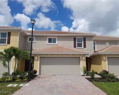 3 Bedroom 2.5BA 1701 ft Townhouse For Rent in Fort Myers, FL