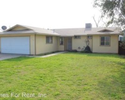 2125 E Roby Ave, Porterville, CA 93257 3 Bedroom House