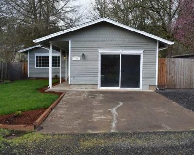 3 Bedroom 1BA 1040 ft Apartment For Rent in Brownsville, OR