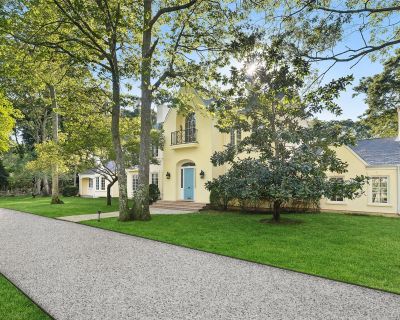 5 Bedroom 4BA 5682 ft Apartment For Rent in East Quogue, NY