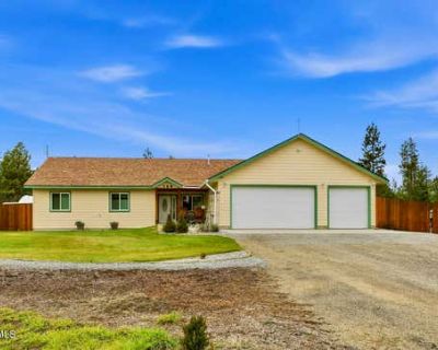 3 Bedroom 2BA 1530 ft Single Family Home For Sale in OLDTOWN, ID