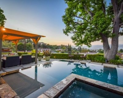 3 Bedroom 3BA 2544 ft Single Family House For Sale in Studio City, CA