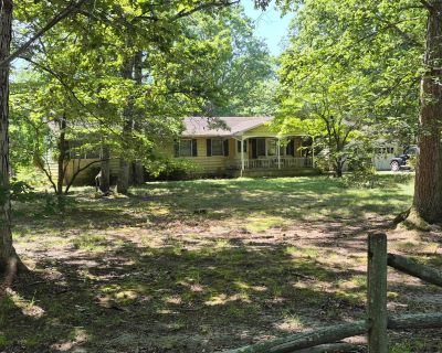 4 Bedroom 2BA Single Family House For Sale in Mays Landing, NJ