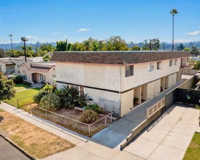 12 Bedroom 9BA 5963 ft Townhouse For Sale in LOS ANGELES, CA