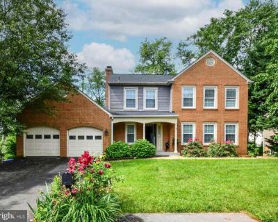 5 Bedroom 4BA 2616 ft Single Family Home For Sale in STERLING, VA