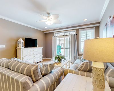 3 Bedroom 2BA Condo Vacation Rental in Sunset Island - 35 Fountain 4D, Ocean City,...