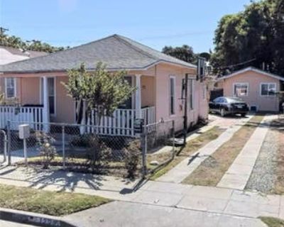 1154 ft Duplex For Sale in LOS ANGELES, CA