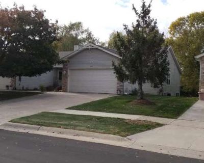 3 Bedroom 3BA 2386 ft Condominium For Sale in ROCKFORD, IL