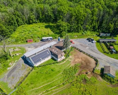 1 Bedroom 1BA 6500 ft Single Family House For Sale in Wantage Twp, NJ