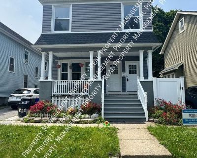 6 Bedroom 1BA Pet-Friendly Apartment For Rent in Newburgh, NY