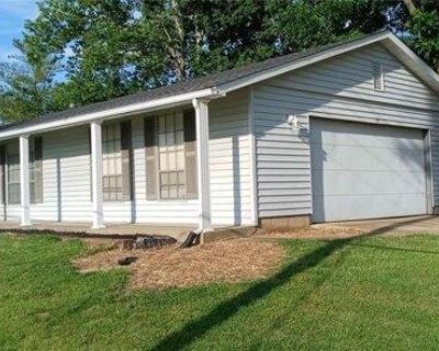 3 Bedroom 2BA House For Rent in Saint Peters, MO