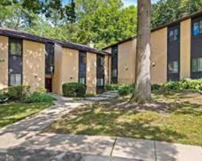 805 Painters Crossing. image_url. In unit laundry Patio / balcony Hardwood floors Dishwasher Pet friendly Parking Unit Amenities air conditioning dishwasher hardwood floors in unit laundry patio / balcony recently renovated stainless steel Property Amenities cats allowed dogs allowed pet friendly parking pool. Pets allowed. 1 Bedroom. 1 Bathroom. 703 ft