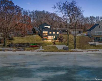 3 Bedroom 2BA 2212 ft Furnished Apartment For Rent in Jackson County, MI