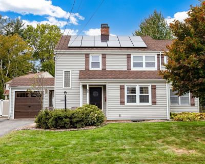 3 Bedroom 2BA 1575 ft Single Family House For Sale in Wethersfield, CT