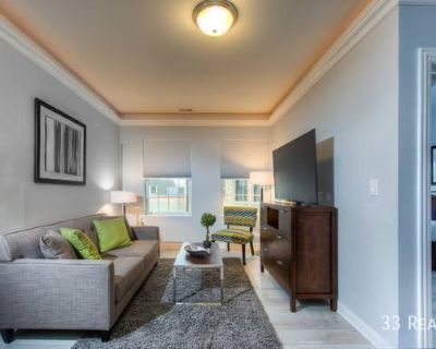 1 Bedroom 1BA Pet-Friendly Apartment For Rent in Arlington Heights, IL