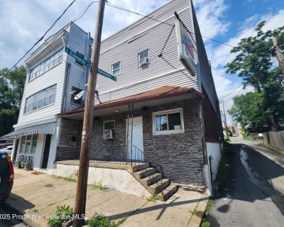 3750 ft Commercial Property For Sale in Scranton, PA