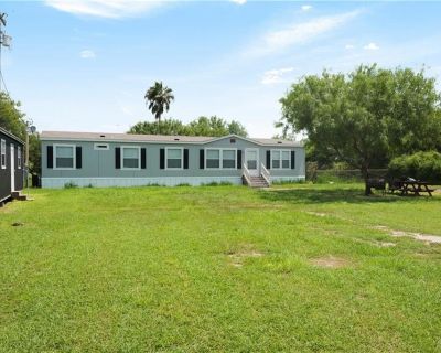 4 Bedroom 2BA 2176 ft Single Family House For Sale in Los Fresnos, TX