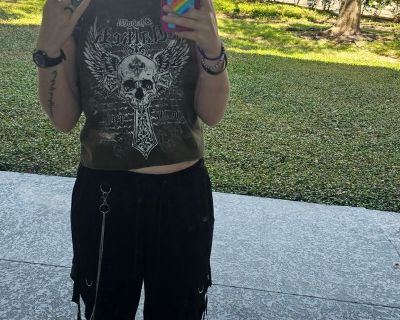 Alex - Needs a Place on iROOMit or a Room