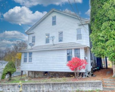 - Pierce St, Plymouth, Home For Sale