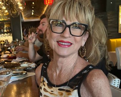 $700 /month. Age: 64 * Any pets?: No * Occupation: Other * Gender: Female. Non-smoking room preferred. Pets are fine. Females preferred. Age preference: 40 - 99. Looking in: Anthem , Henderson , Las Vegas , Southwest/Enterprise. The photo is of me, Laura my mother would be the renter. I'm her daughter who is looking for her. The home she is in is now is for sale & she needs to move asap..she is...