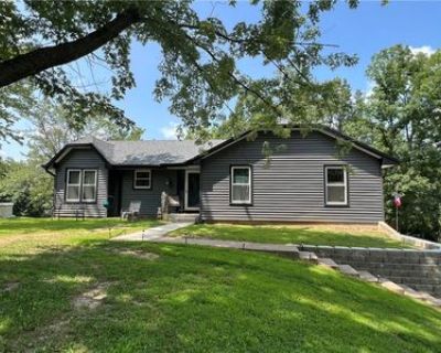 3 Bedroom 3BA 2240 ft Single Family House For Sale in Holt, MO