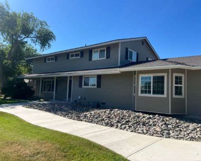 5 Bedroom 3BA 3240 ft Apartment For Rent in Ruhenstroth, NV