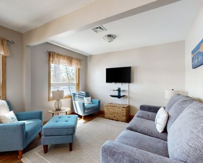 2 Bedroom 1BA House Vacation Rental in Bayside Haven, Ossipee, NH