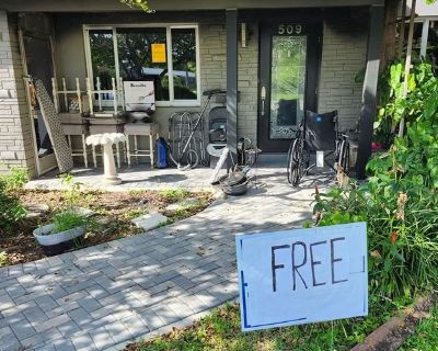 Meile vacuum, breville electric wok, 5 counter height bar stools, pots and pans, iron, table fan, walkers, ironing board. The house suffered a fire in a portion of the house, but everything got govered in soot to some degree, so things need wiping down, but should still be very functional. Feel free to take whatever you want from the front of house. Inside the locked house are a dozen plus of C...