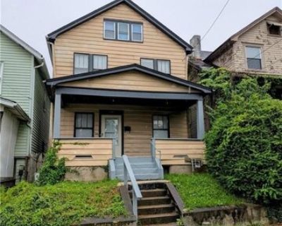 2812 Jenny Lind St. This inviting six-bedroom, two-bathroom home has been beautifully refreshed with new flooring and a fresh coat of paint throughout. Additional features include laundry hookups in the basement, off-street parking for two cars, a spacious yard, and the option for tenants to install window A/C units.. 6 Bedroom. 2 Bathroom. 1906 ft