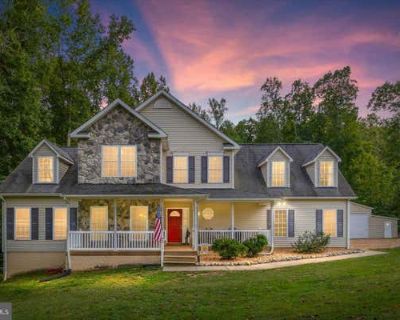 4 Bedroom 3BA 2482 ft Single Family Home For Sale in SPOTSYLVANIA, VA