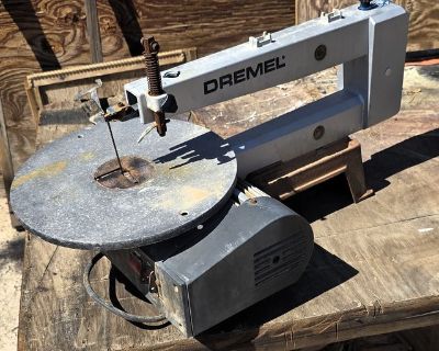 dremel scroll saw two speed , been sitting a while works well