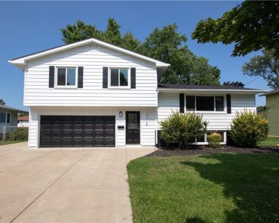 3 Bedroom 2BA 1588 ft Single Family House For Sale in Brook Park, OH