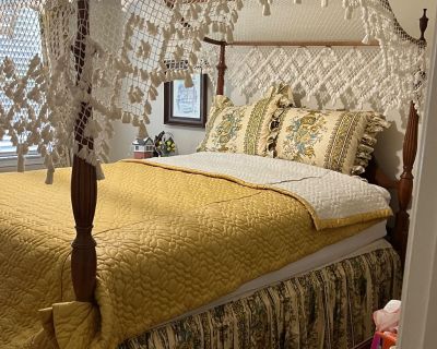 Donna Davis LLC- Great sale furniture, accessories