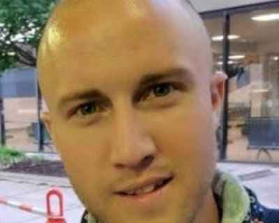 Budget: $1,000 per month. Ready to move: now. Looking for myself. I ve held a professional job selling health insurance for the last 9 years and am looking for a place to rent for the next 6 to 12 months until I find my own place. Im clean, quiet, respectful, and easy to live with.