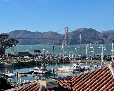 On the Water Furnished w/ Bath + Parking Marina