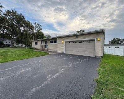 3 Bedroom 2BA House For Rent in Liverpool, NY