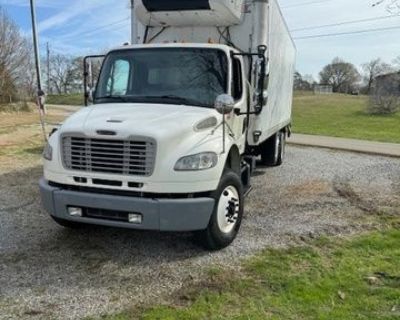 2016 Freightliner Business Class M2 106