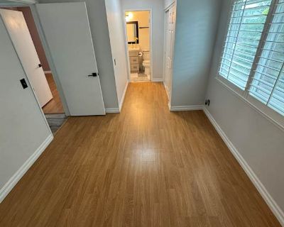 Available on: now. Unfurnished. Parking available * Internet included * Students welcome * 40+ years welcome Ray will require background checks for this room Learn more. 2 Rooms Available $925/month (South Ontario) Bright, Clean, and Renovated Great Location! We have two unfurnished rooms available for rent in a quiet, well-kept home in South Ontario, below the 60 freeway a much more desirable ...