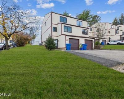 2 Bedroom 2BA 1228 ft Condominium For Sale in MATAWAN, NJ