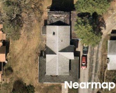 5 Bed 3 Bath Preforeclosure Property in Danielson, CT 06239 - Hawkins St